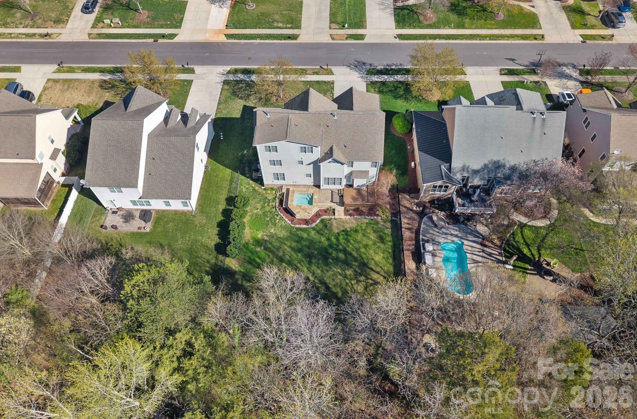 Huntwyck Place - Residential