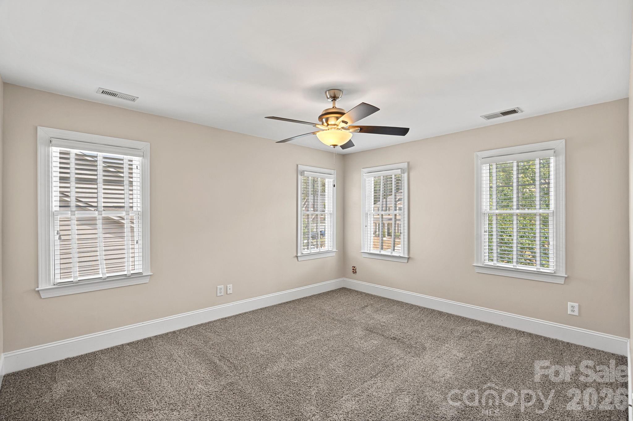 Huntwyck Place - Residential