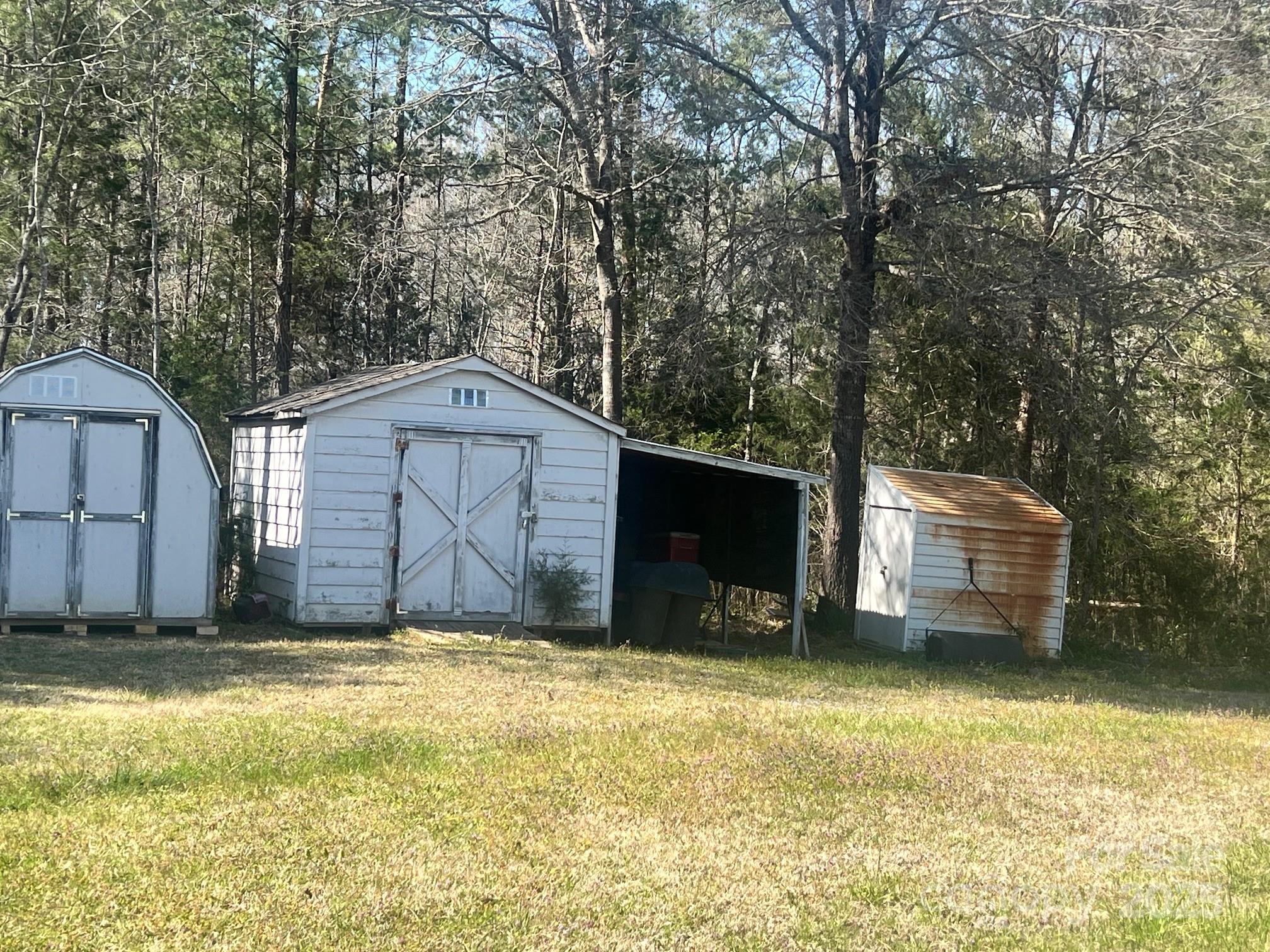 Golden Pond - Residential