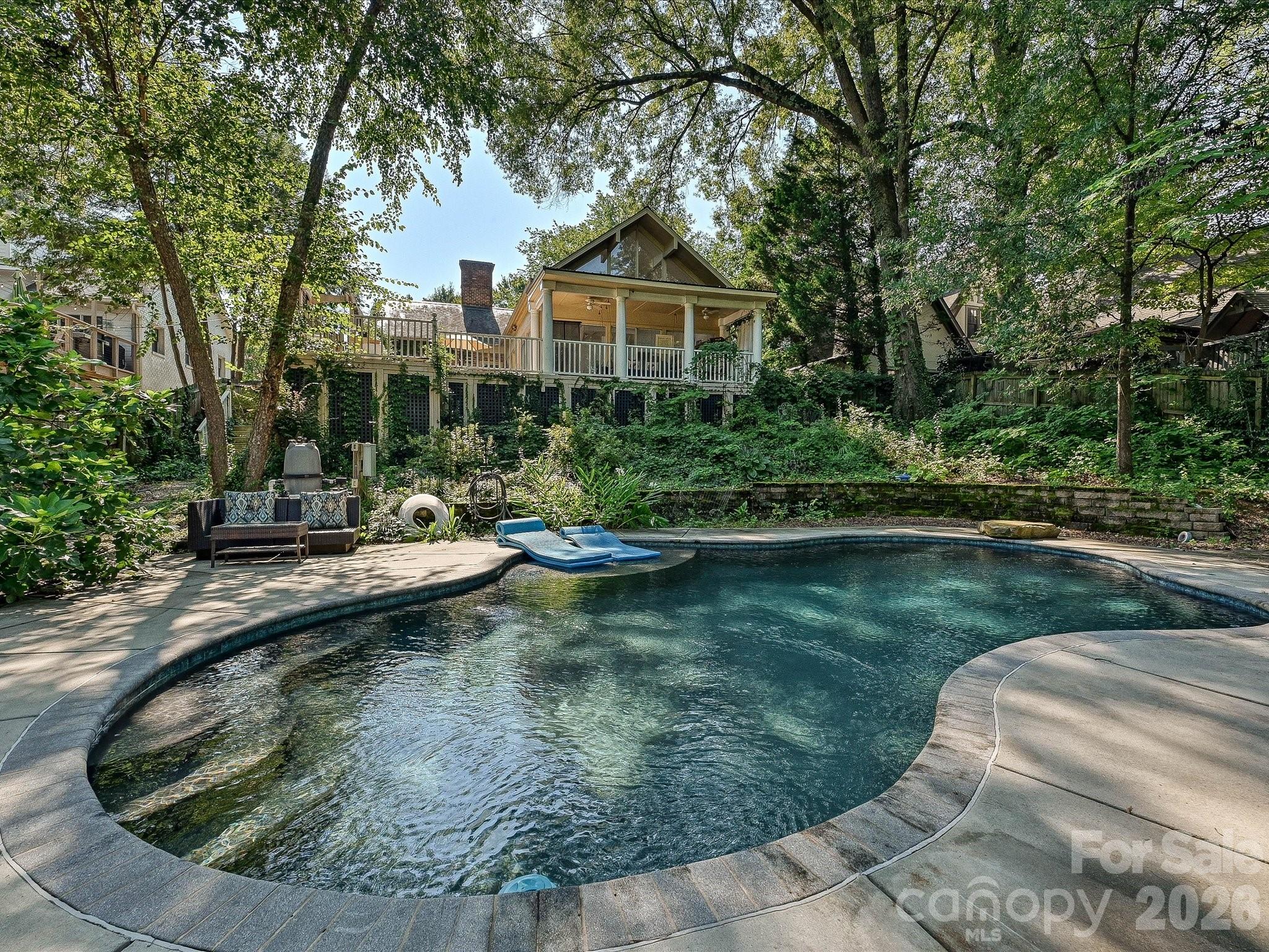 1538 Sterling Road