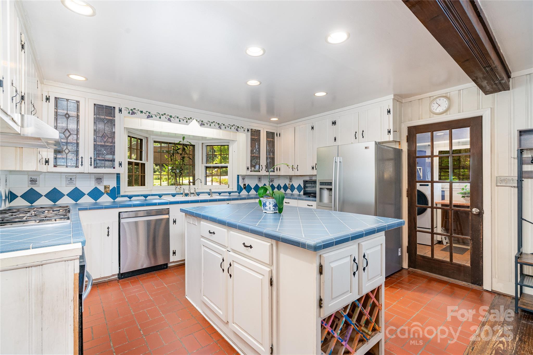 Sherwood Forest - Residential