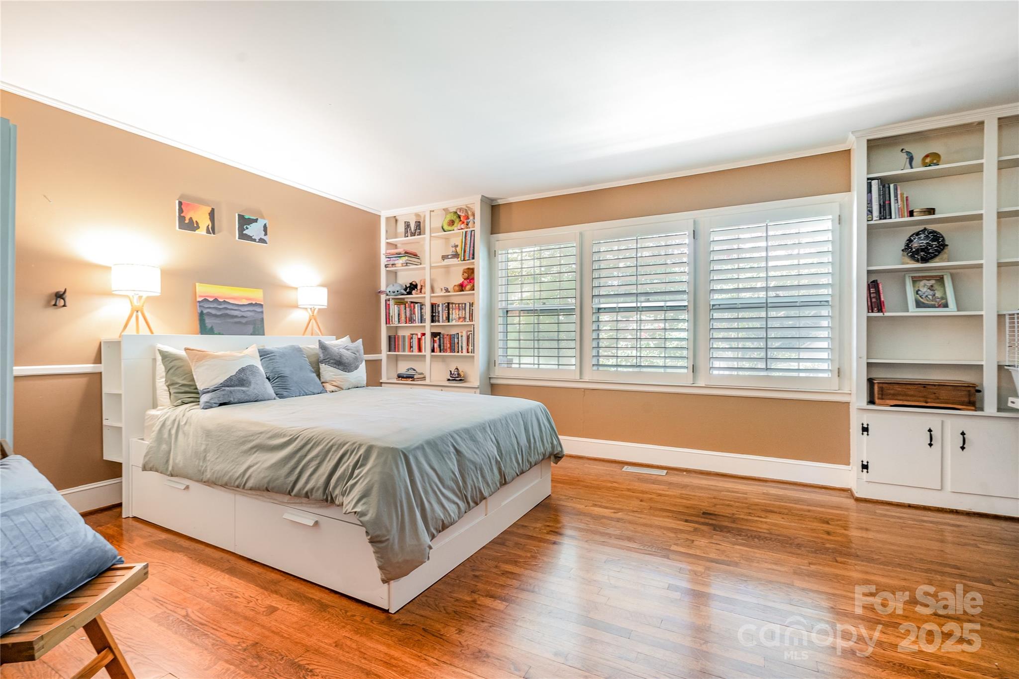 Sherwood Forest - Residential