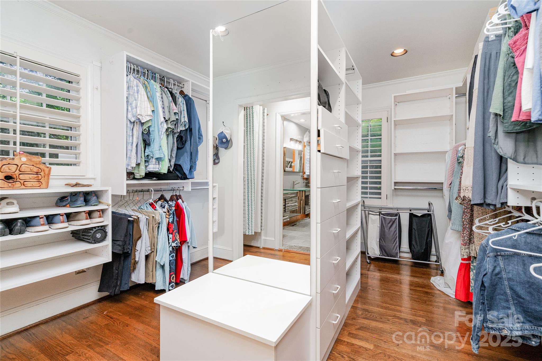 Sherwood Forest - Residential