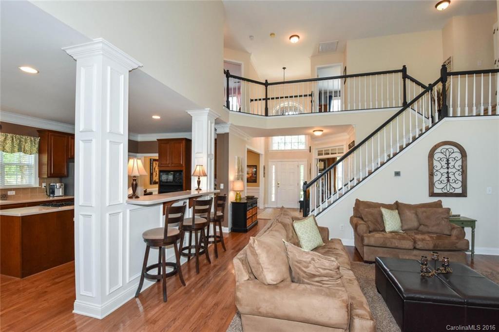 Lake Shore - Residential