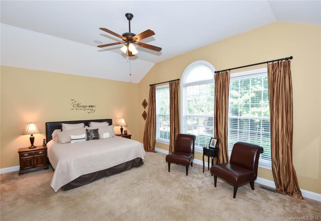 Lake Shore - Residential