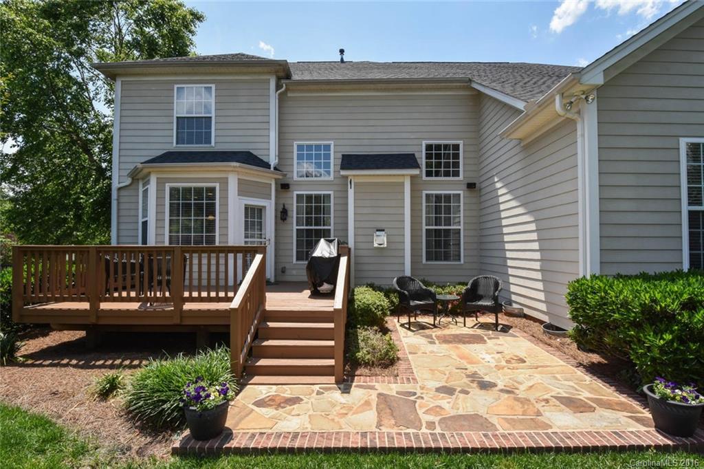 Lake Shore - Residential