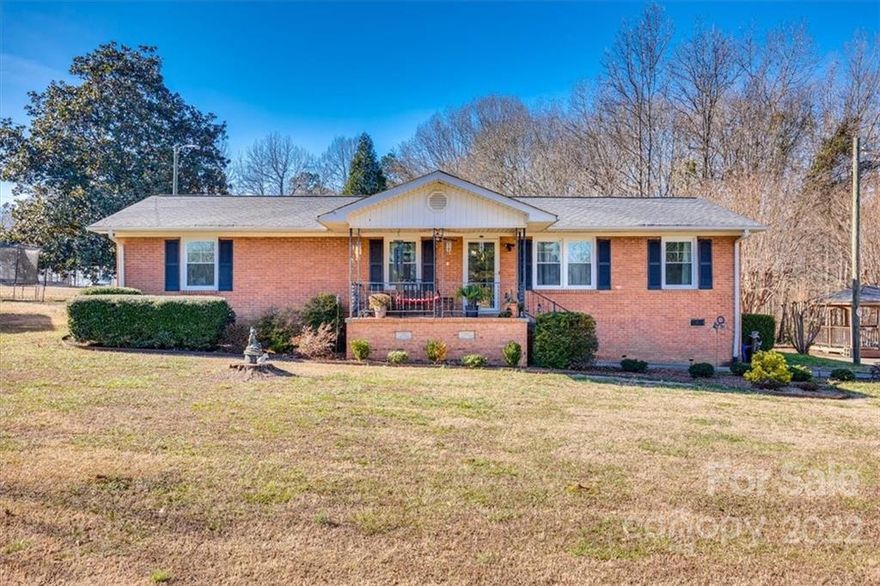 Welcome home to 231 Essie Circle. This 3 bedroom, 2 bathroom ranch is a rare find in Fort Mill. Situated on .78 acres and close to shopping, dining, medical facilities and I-77. Within the last 2 years, the seller has replaced all windows, installed LVP throughout and had the home repainted. Both bathrooms have been updated with new vanities and toilets. There is a utility room off the back deck with ample storage space as well an extra storage unit. Schedule your showing today!
