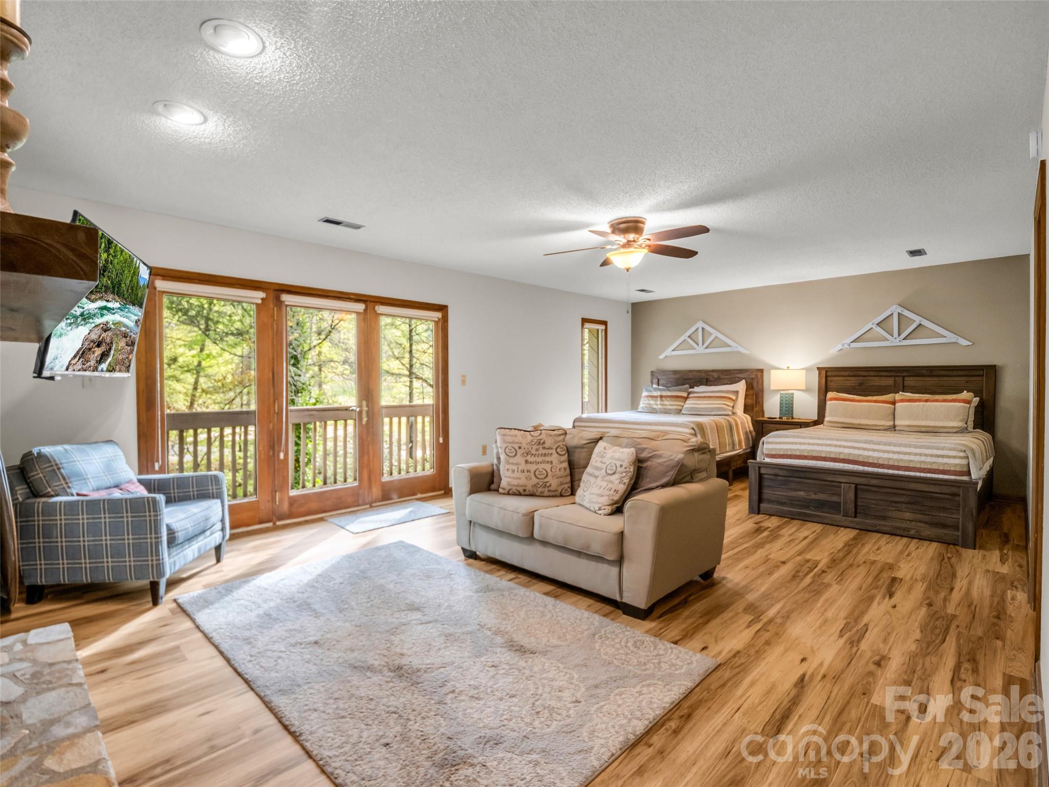 Rumbling Bald on Lake Lure - Residential