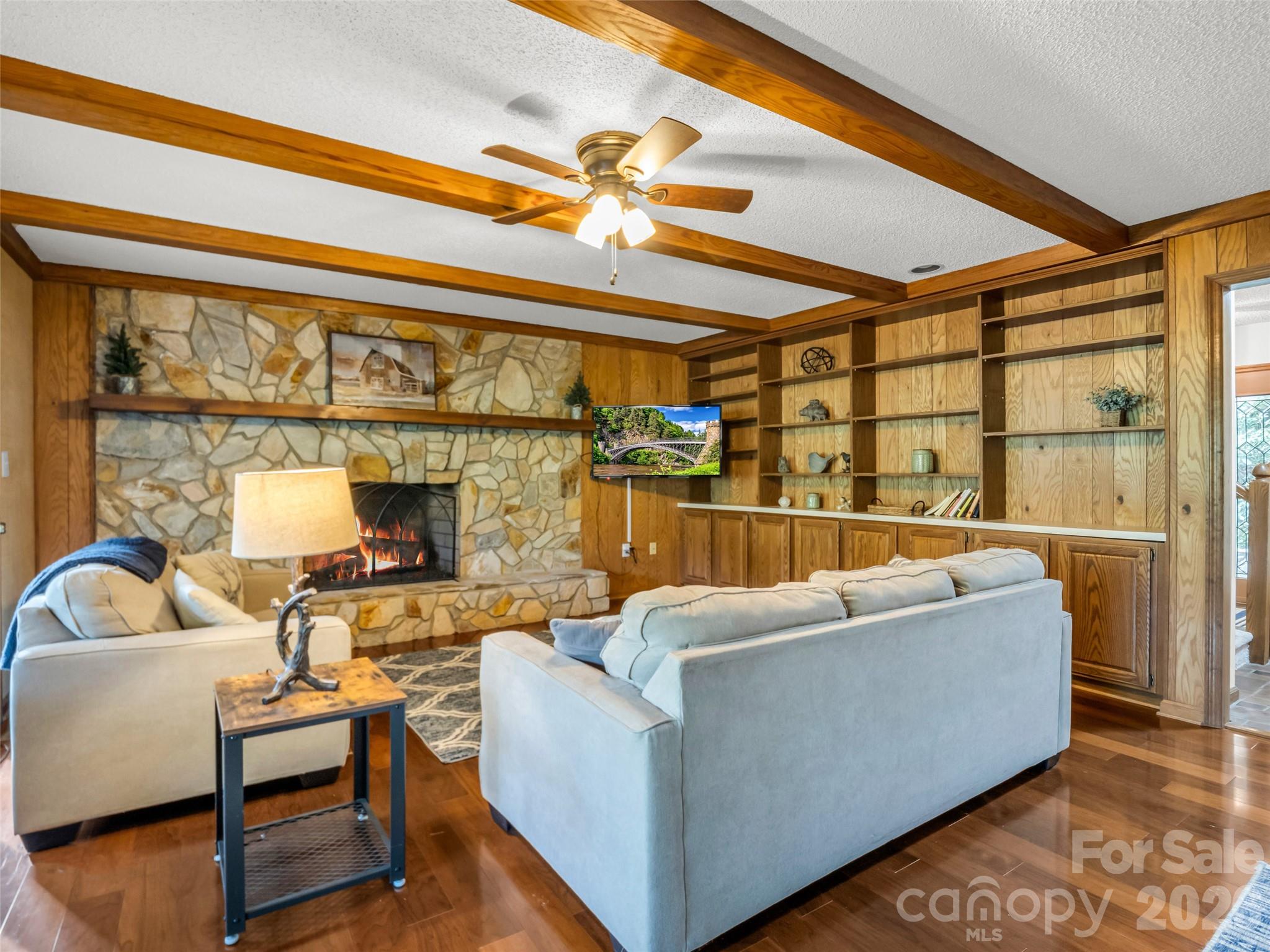 Rumbling Bald on Lake Lure - Residential