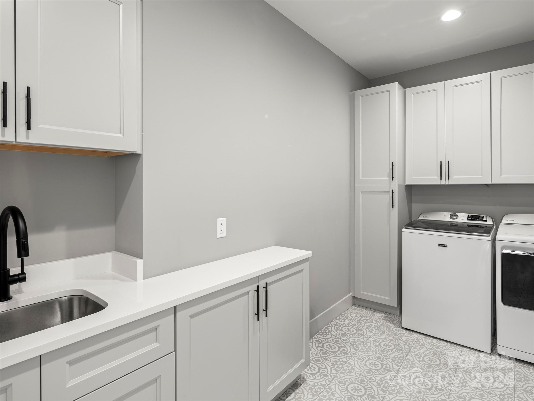 Mills River Crossing - Residential