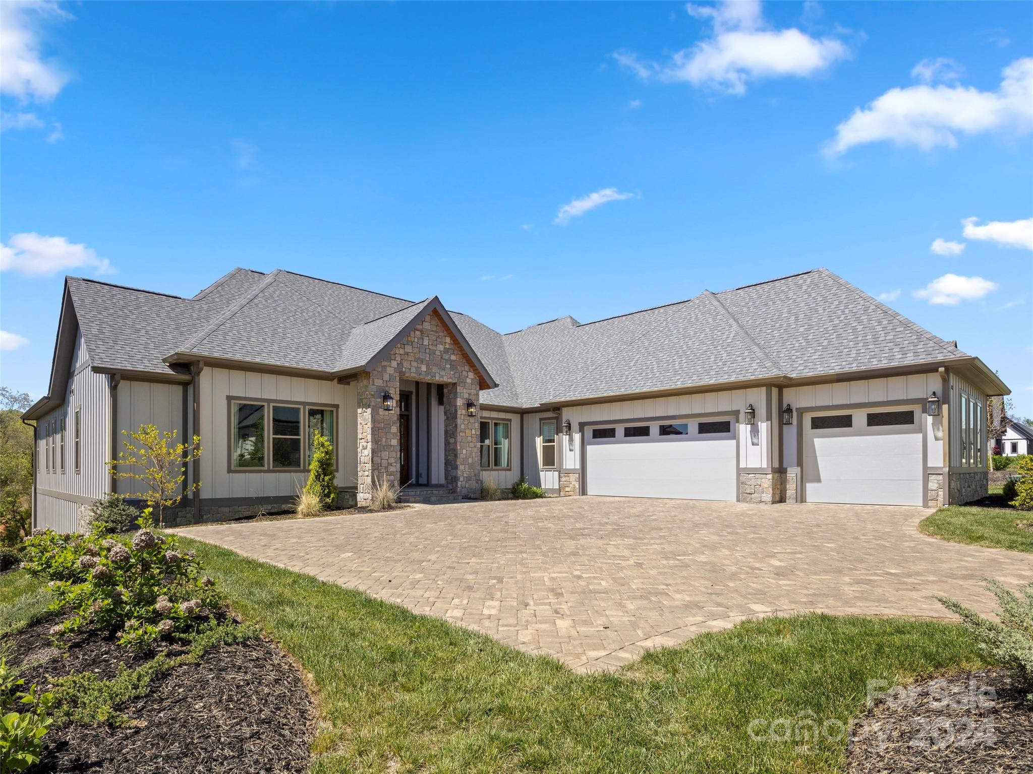 Mills River Crossing - Residential