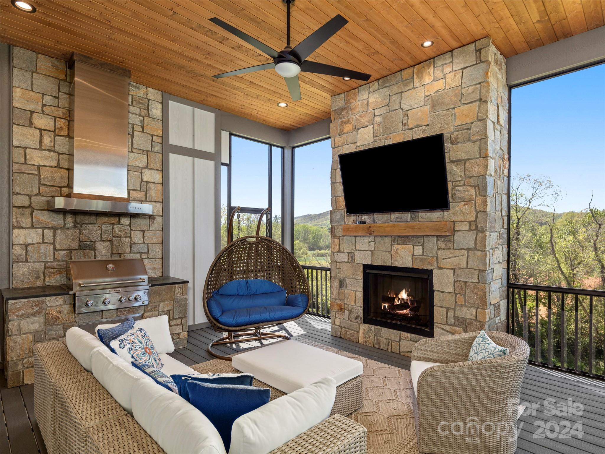 Mills River Crossing - Residential