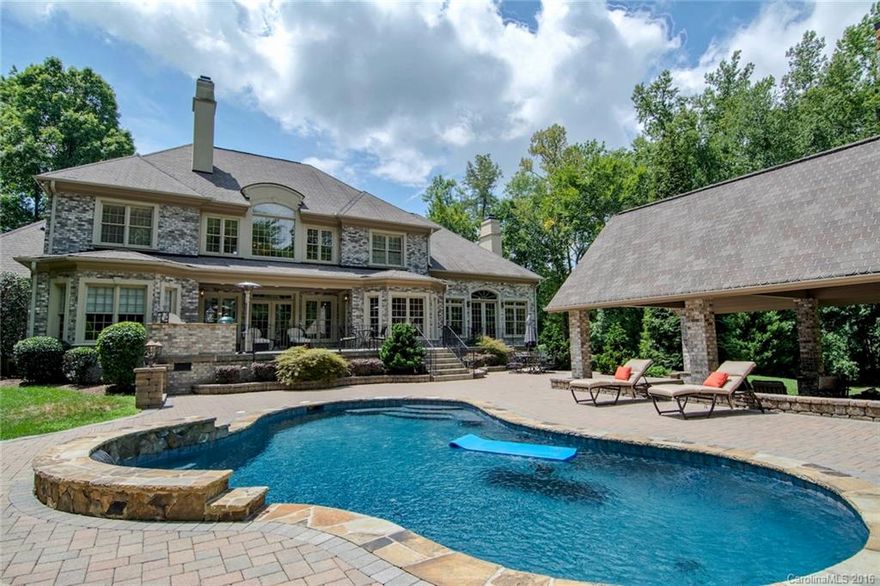 An absolute showstopper, this architectural gem will leave you breathless the moment you walk through the gracious double doors. Feast your eyes on the magnificent staircase with 20 foot ceilings that takes centre stage in this 6,500 square foot masterpiece. The fully fenced backyard features an inground pool and cabana that provide the perfect outdoor setting. A great lot in a sought after location and all the modern conveniences you could ask for in a truly one of a kind home.