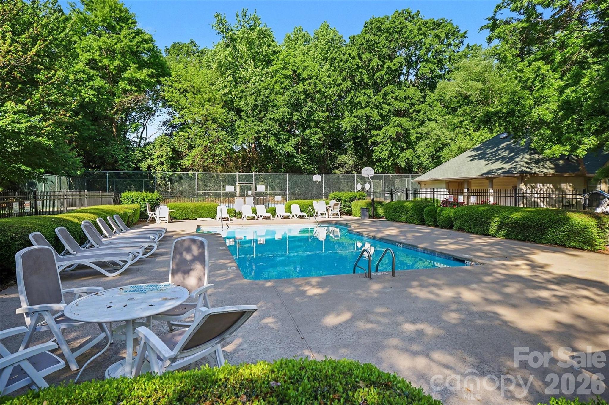 Churchill Downs - Residential