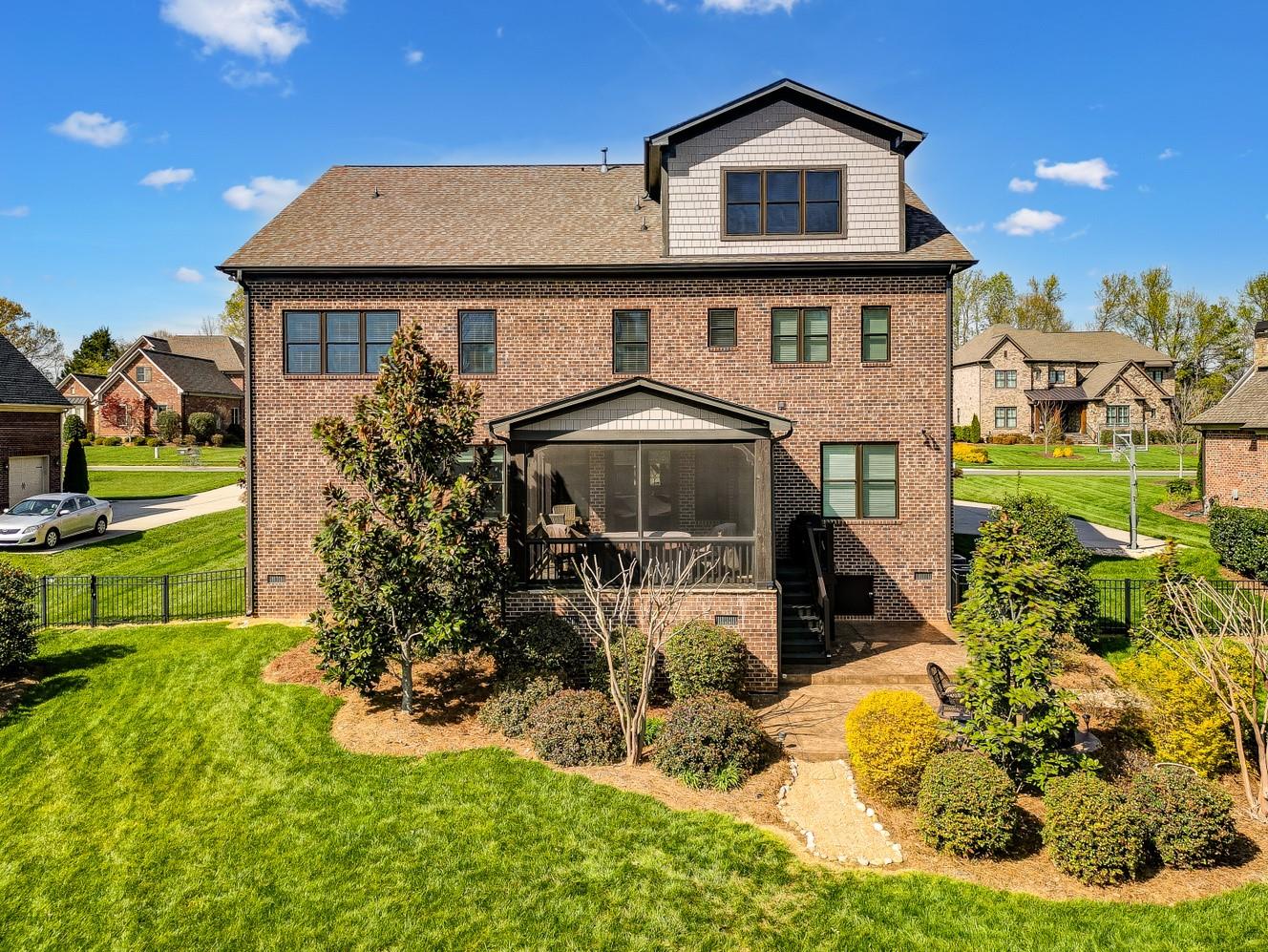 Rosecliff - Residential