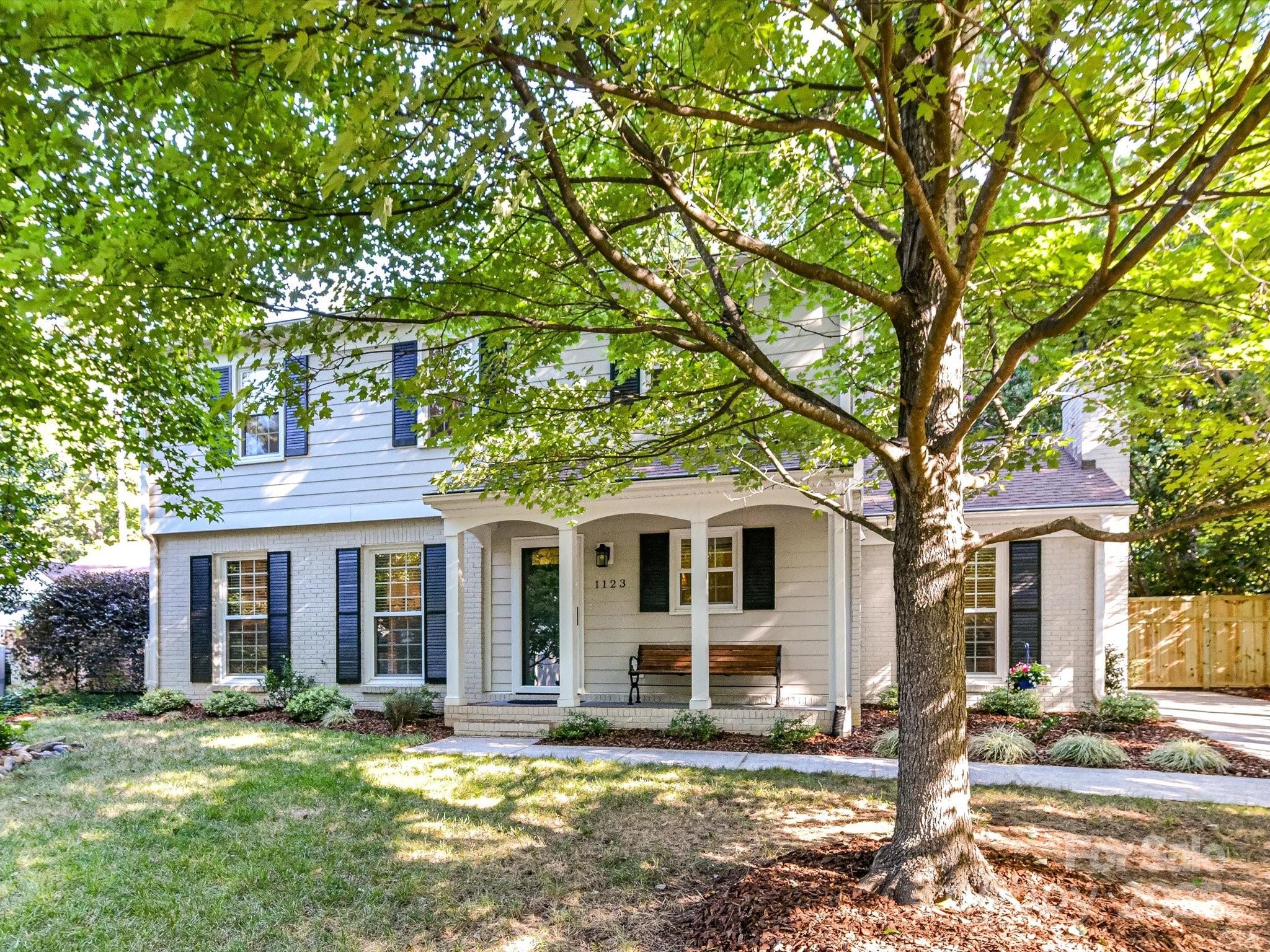 1123 Richard Barry Drive