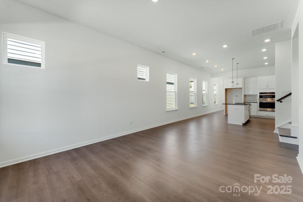 The Ridge at Sugar Creek - Residential