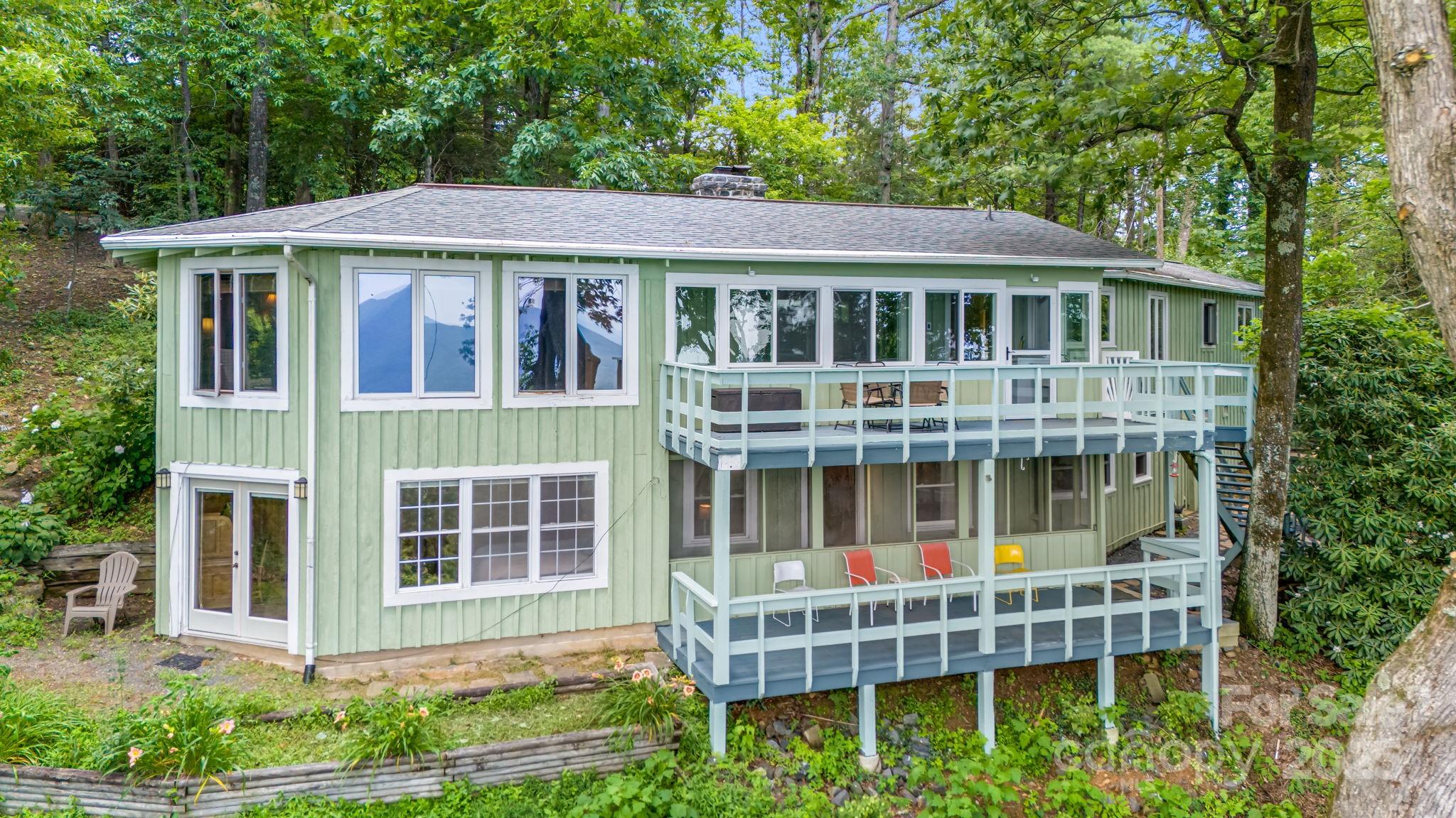 203 Laurel Lane