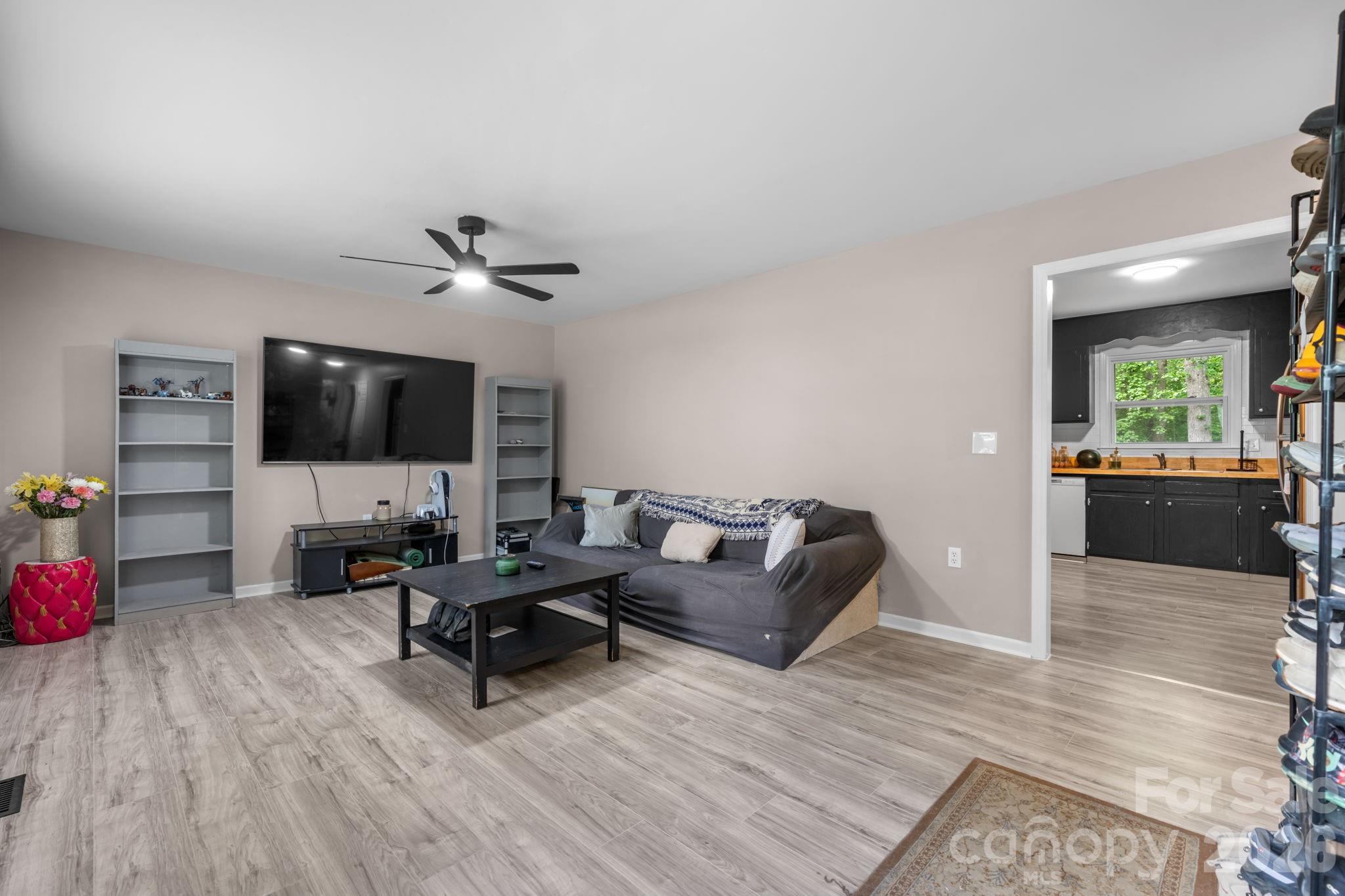 2120 40th Avenue Court NE