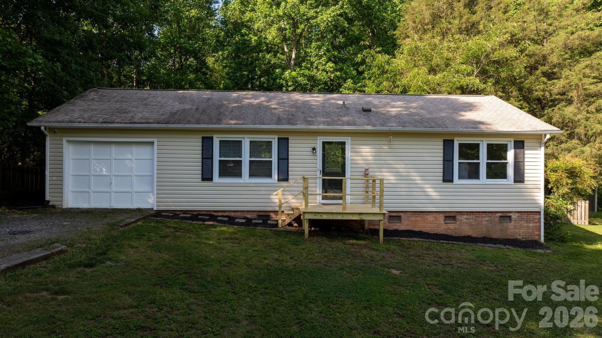 2120 40th Avenue Court NE