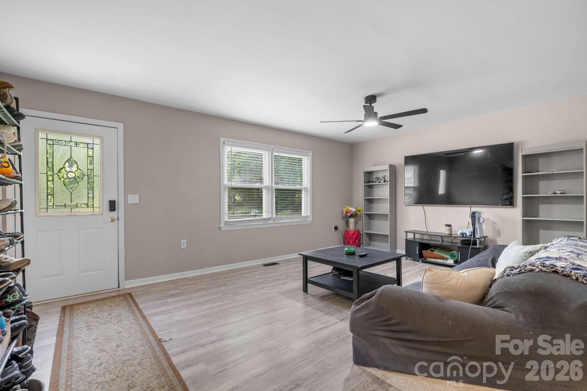 2120 40th Avenue Court NE
