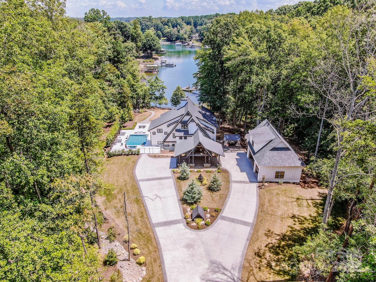 7508 Bankhead Road