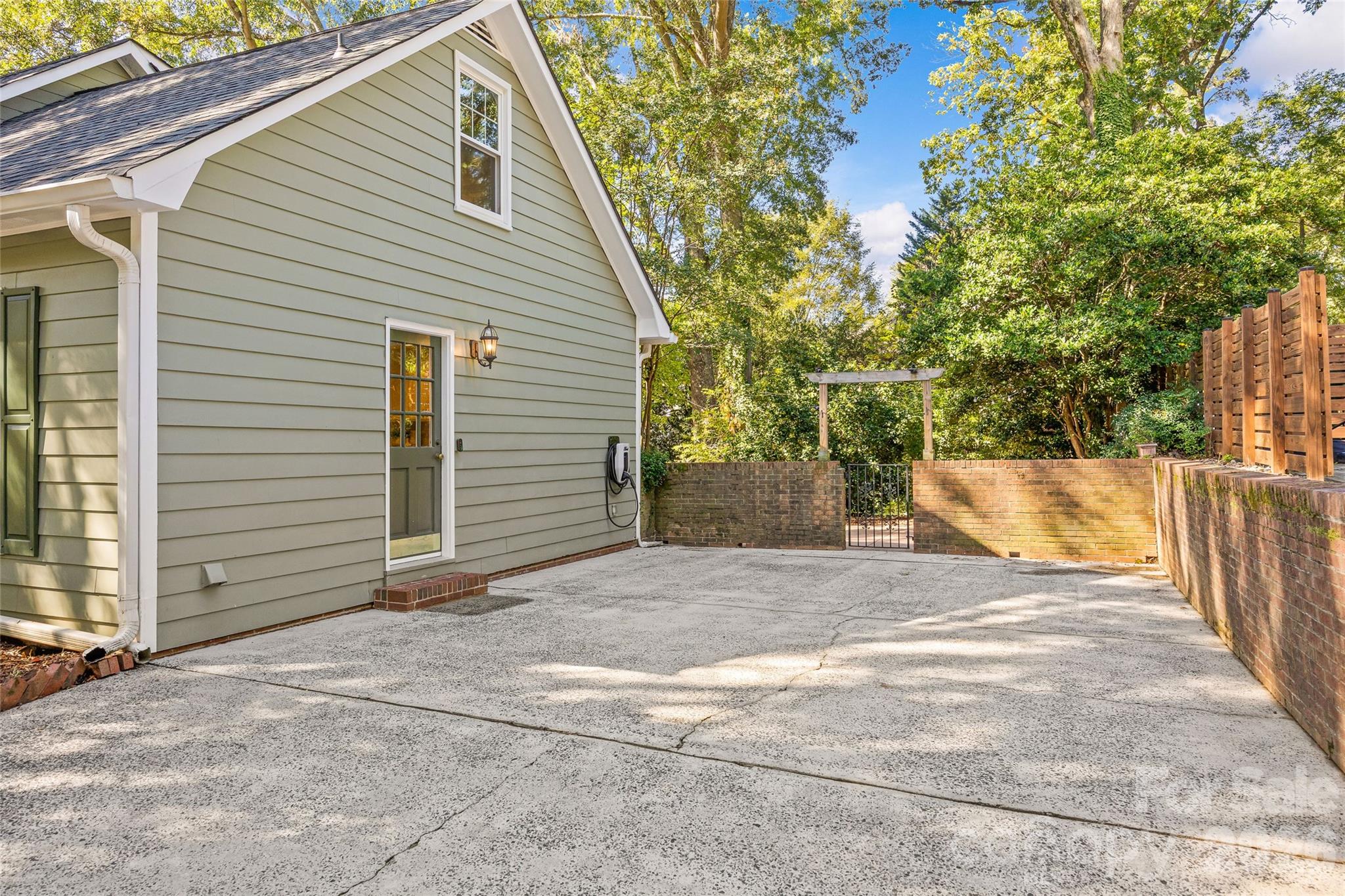 5132 Camilla Drive