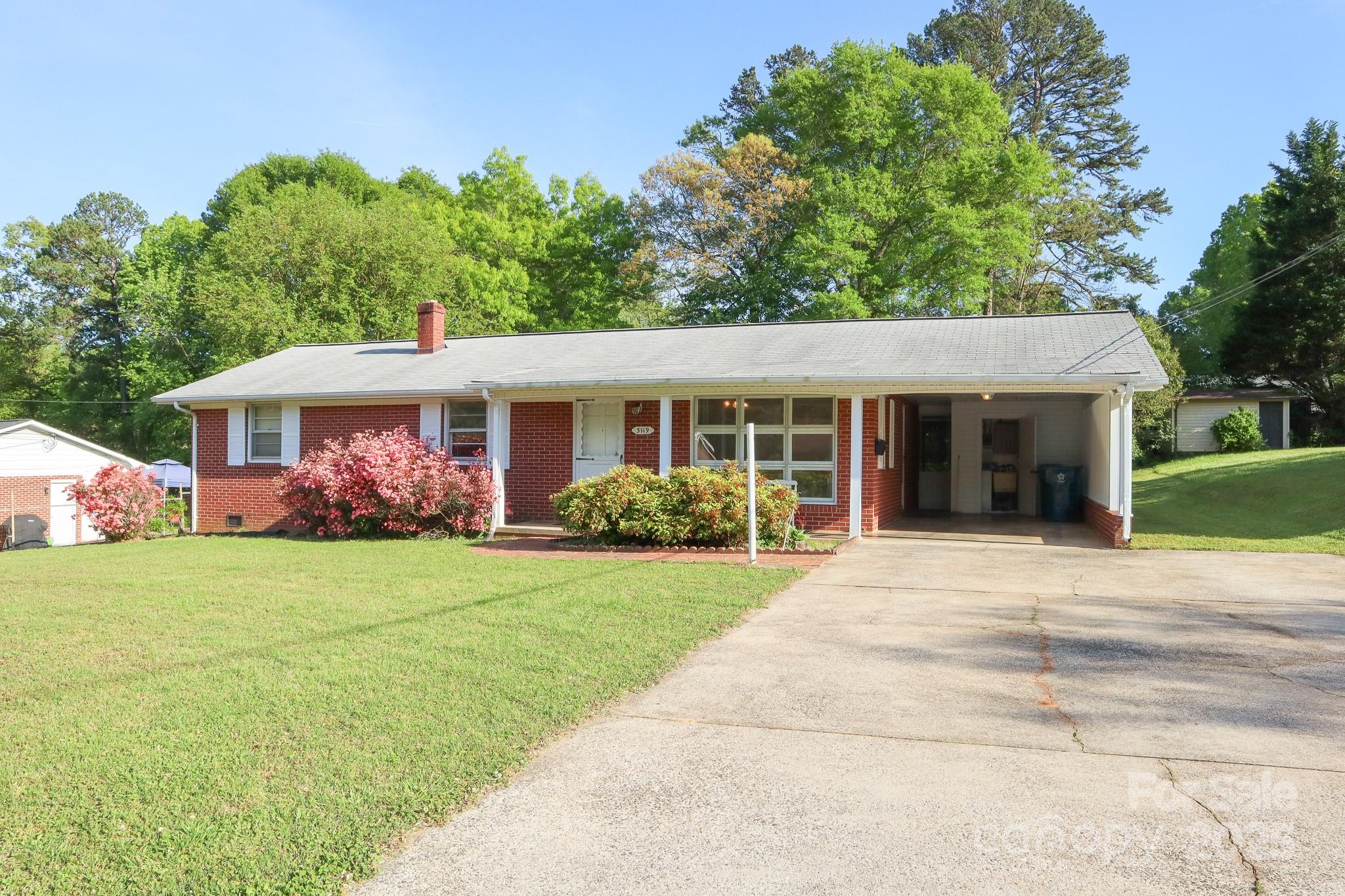 Listing image 1