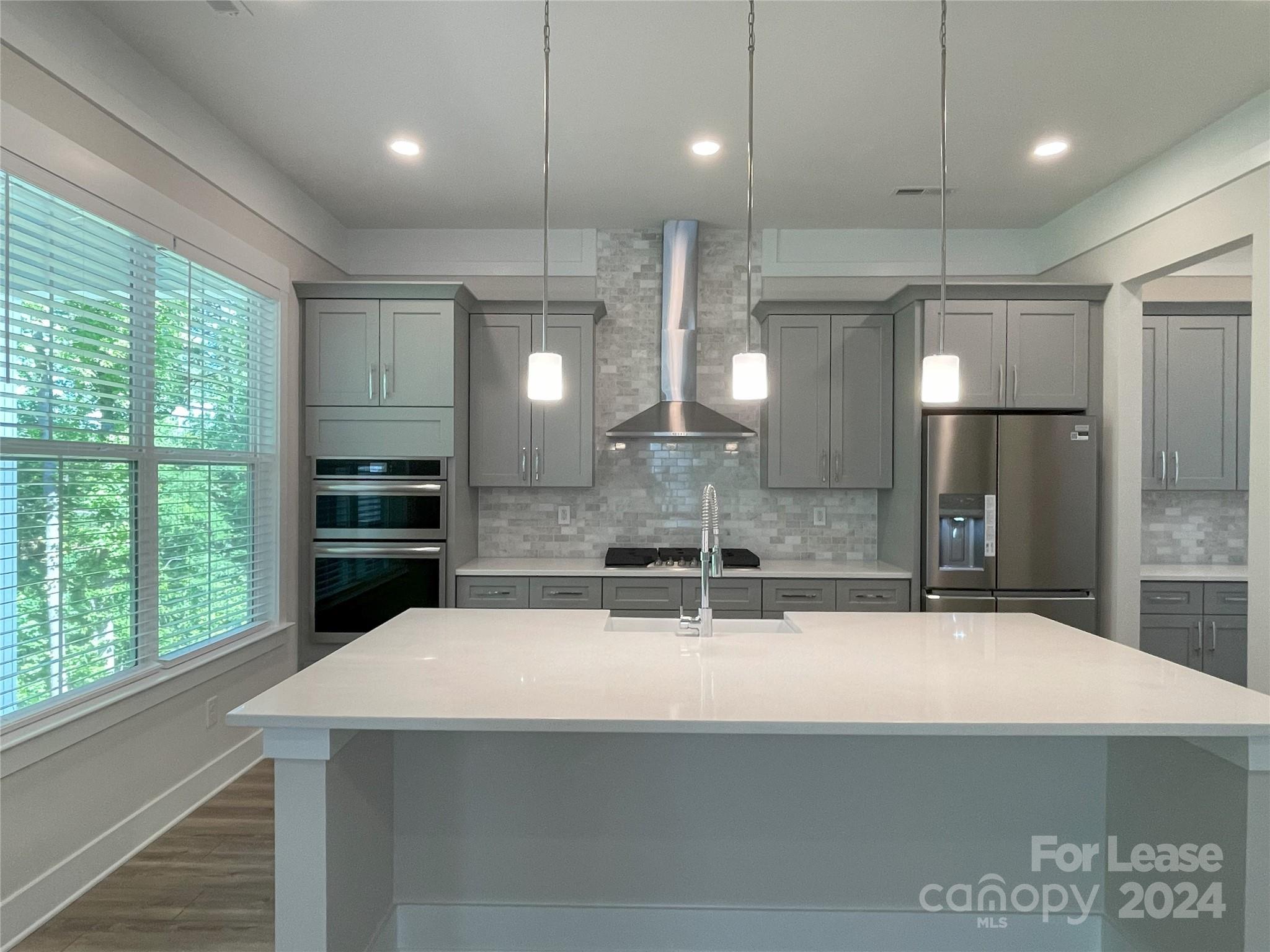 Tennyson - Residential Lease