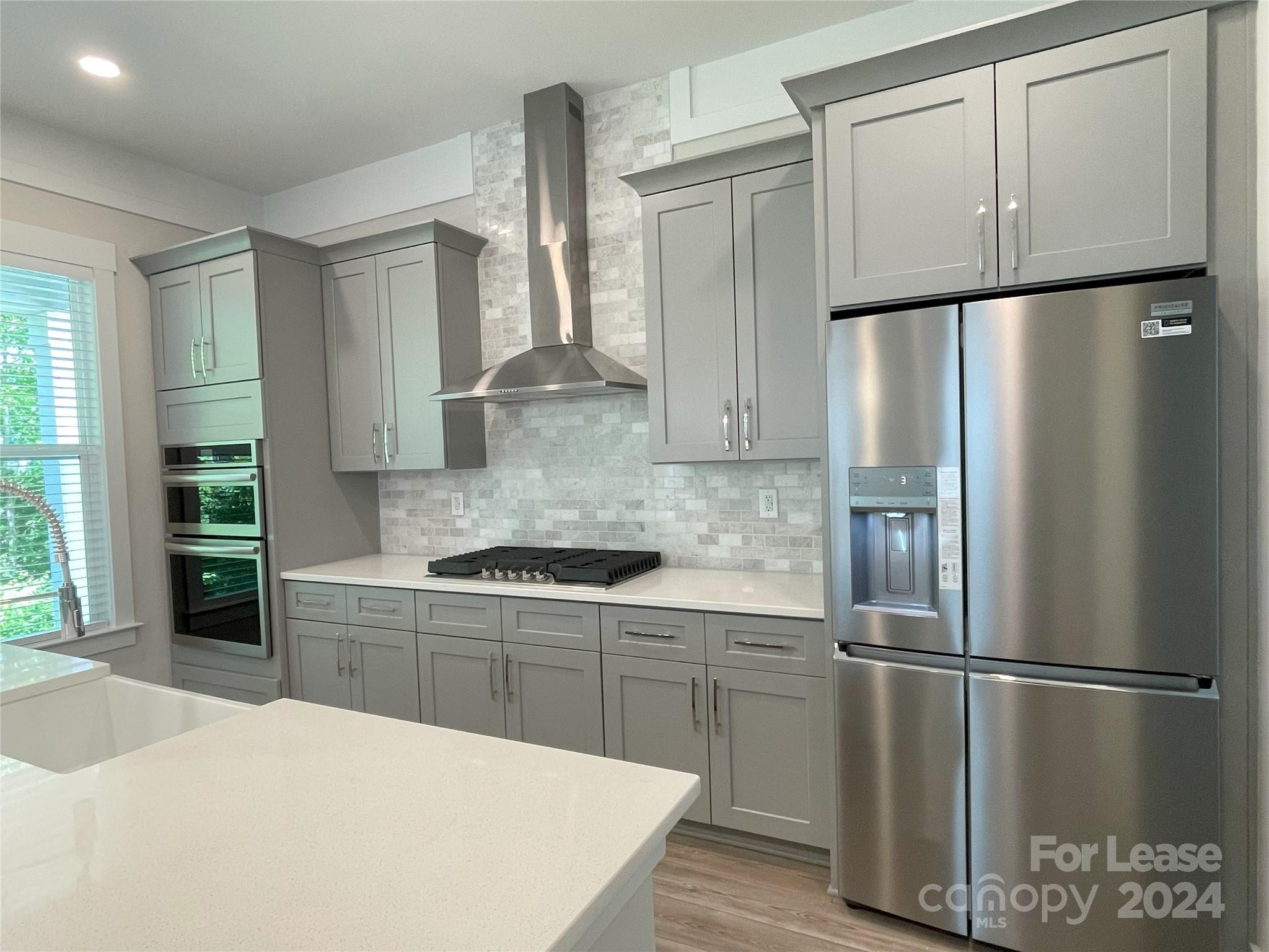 Tennyson - Residential Lease