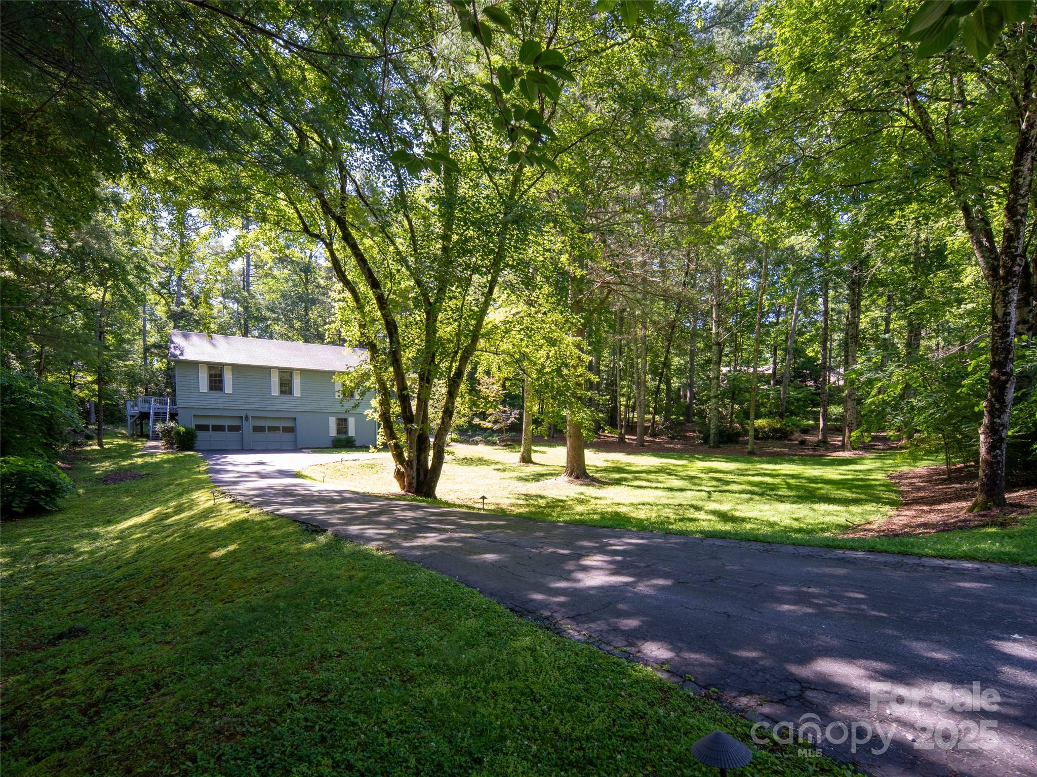 30 Falcon Wood Way