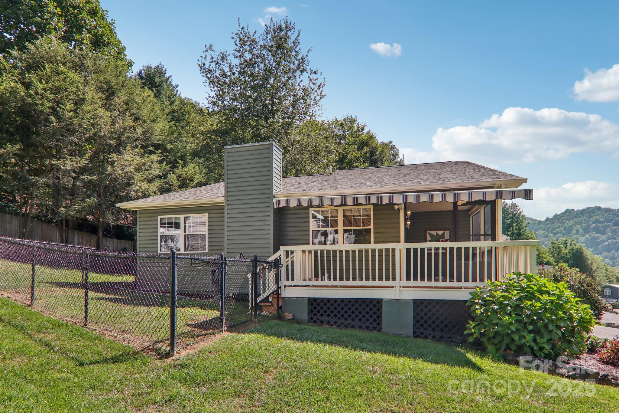 126 Pasco Loop