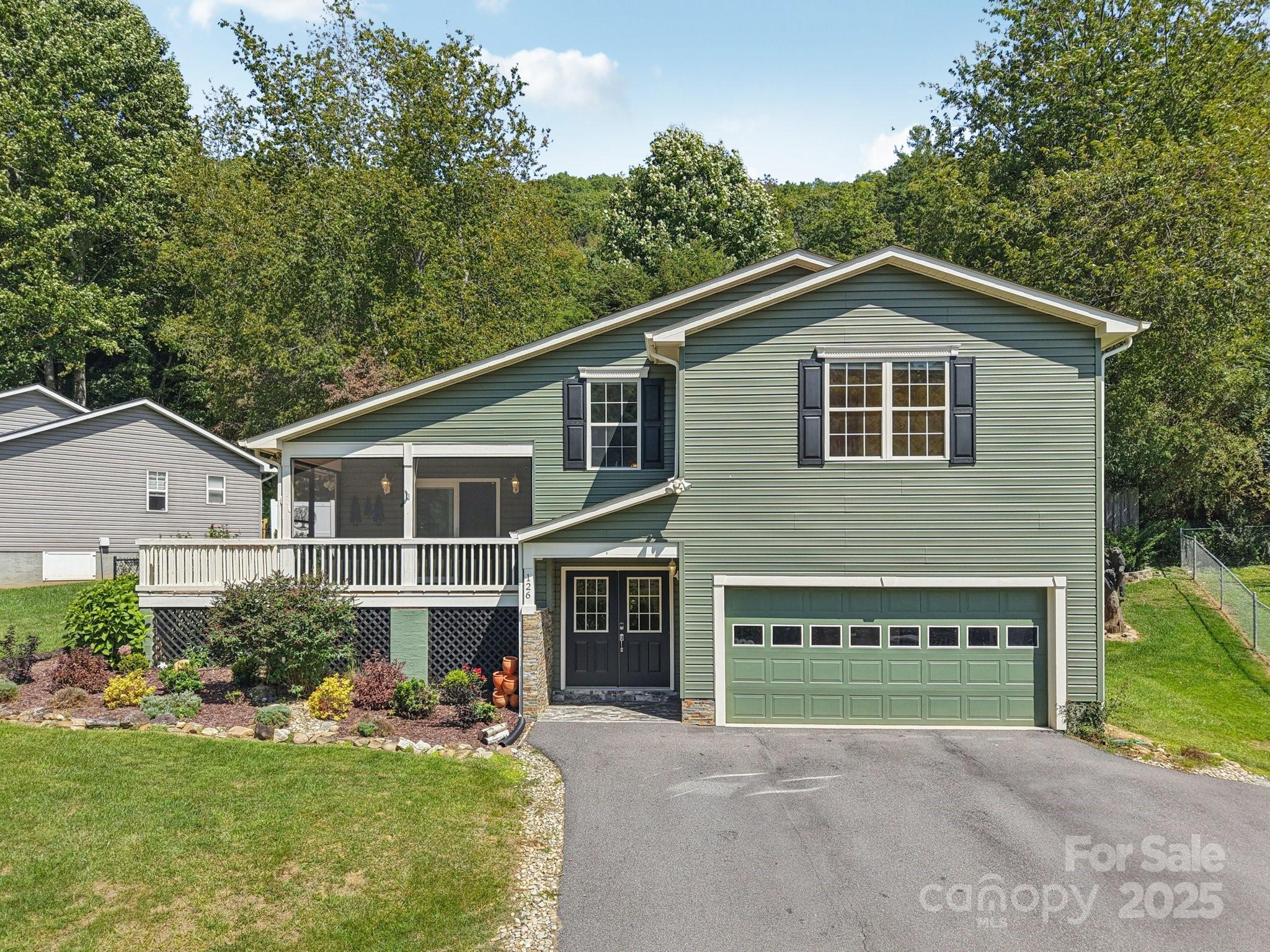 126 Pasco Loop