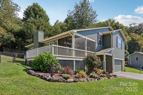 126 Pasco Loop Waynesville NC 28785