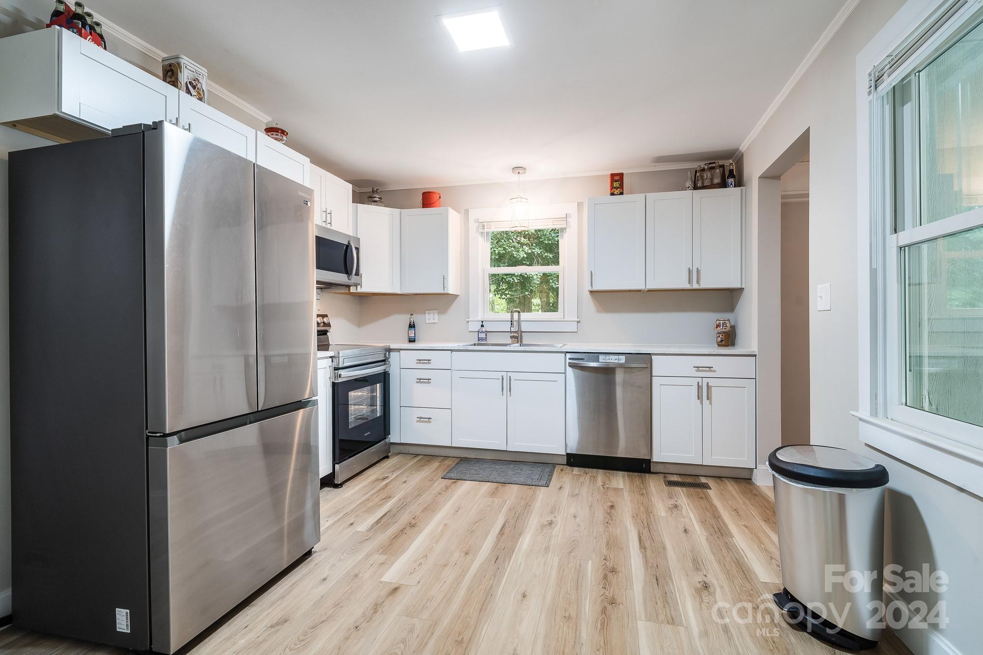 Hillcrest - Residential