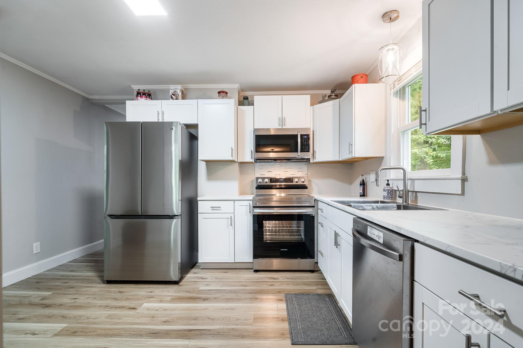 Hillcrest - Residential