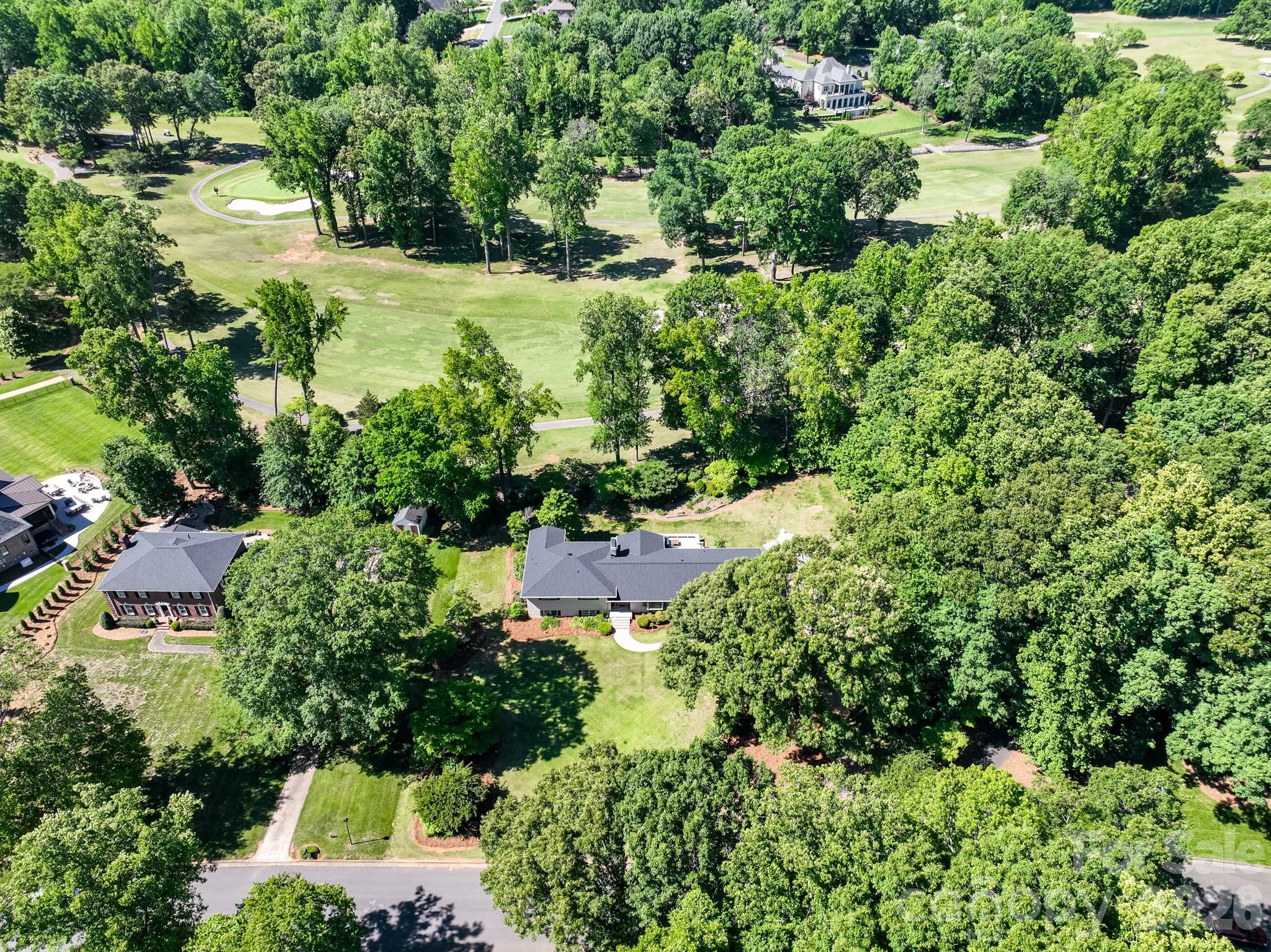 3713 Saint Regis Drive