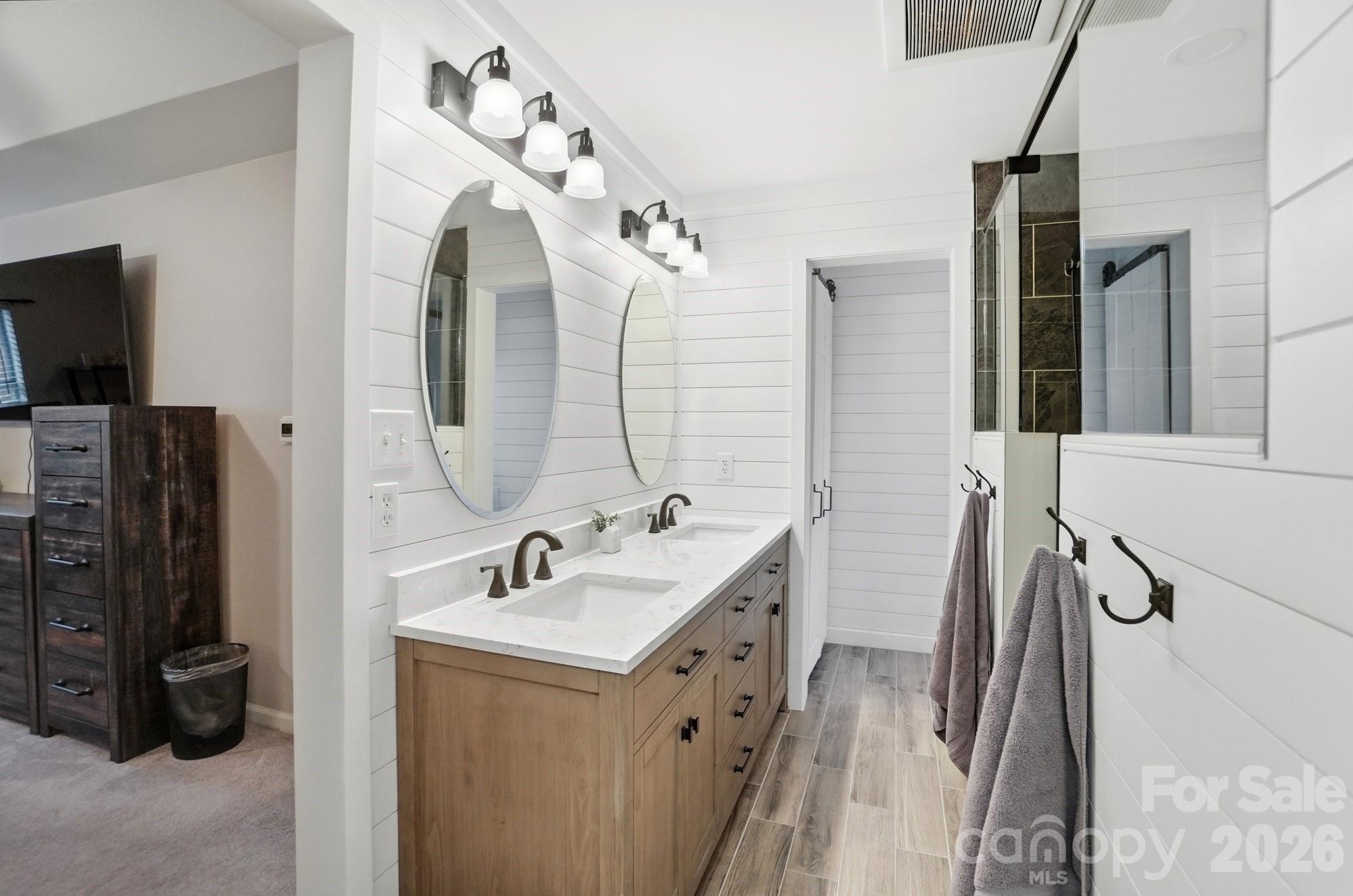 St Claire - Residential