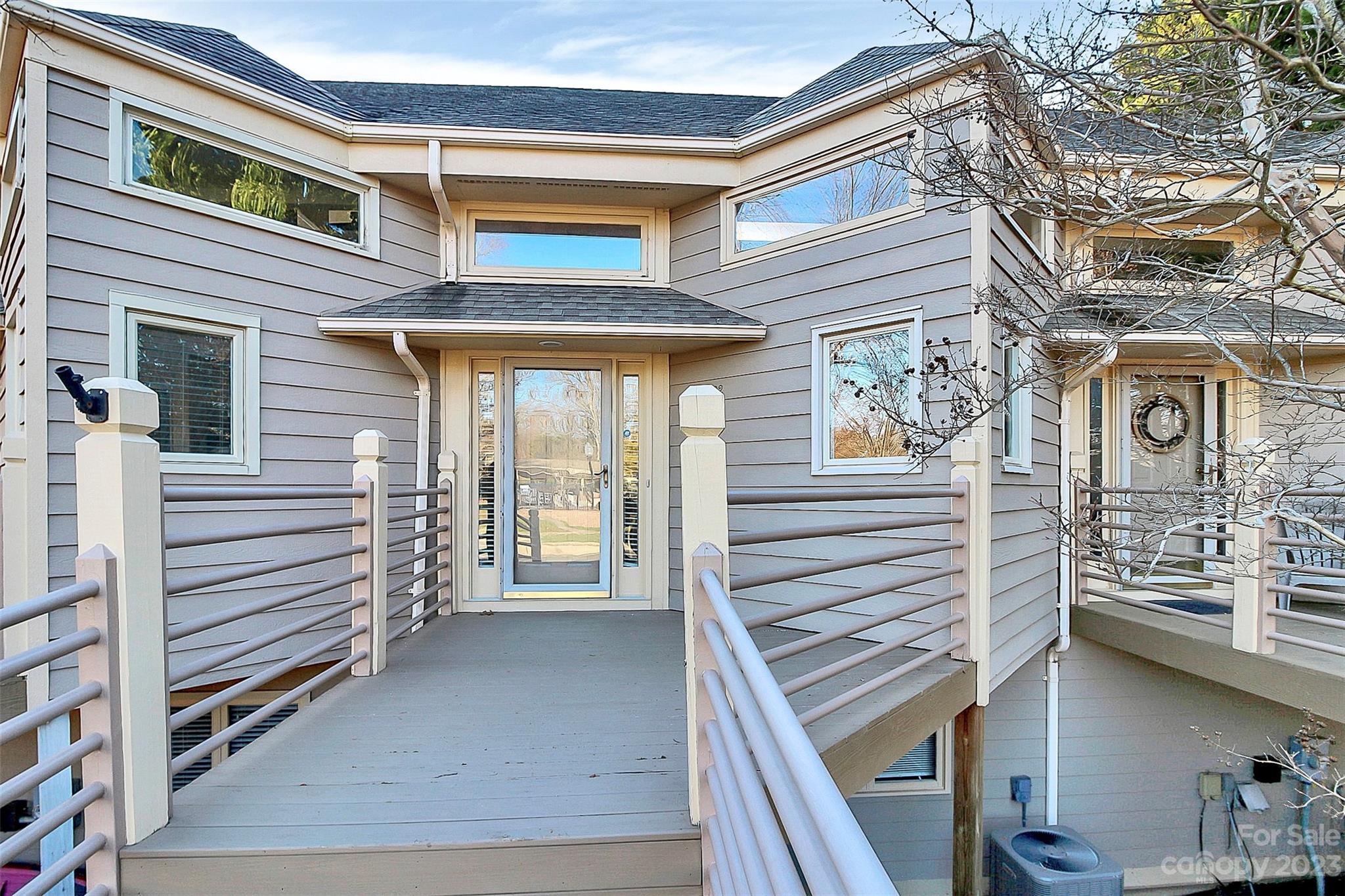The Yachtsman - Residential