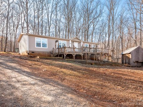 Single Family Residence in Maiden NC 4897 Sierra Drive.jpg