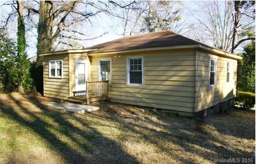 Will rent for $700/mo.  Currently vacant and ready for your investor to add some value and get it ready to re-rent.  Owner willing to consider seller financing with the right terms. Please note, the photos are old and the property is more worn out since the last tenant moved out.  There is fire damage in the kitchen.  Please visit property before submitting an offer.