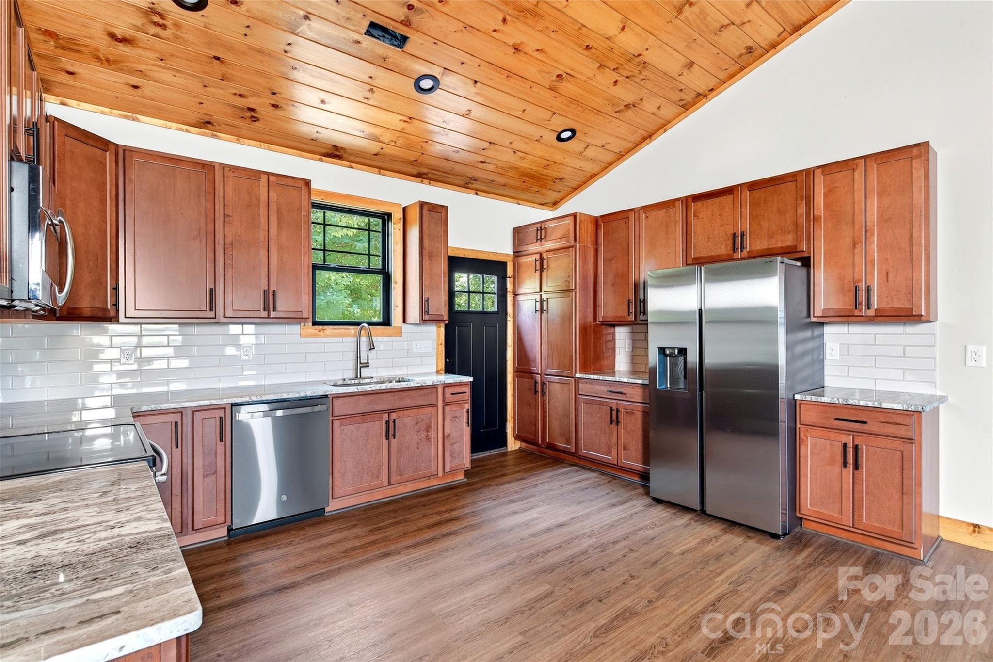 1652 Doggett Road