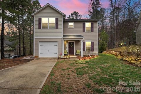 Photo of 303 Olde North Church Drive #38, Concord, NC 28025 (MLS # 4352314)