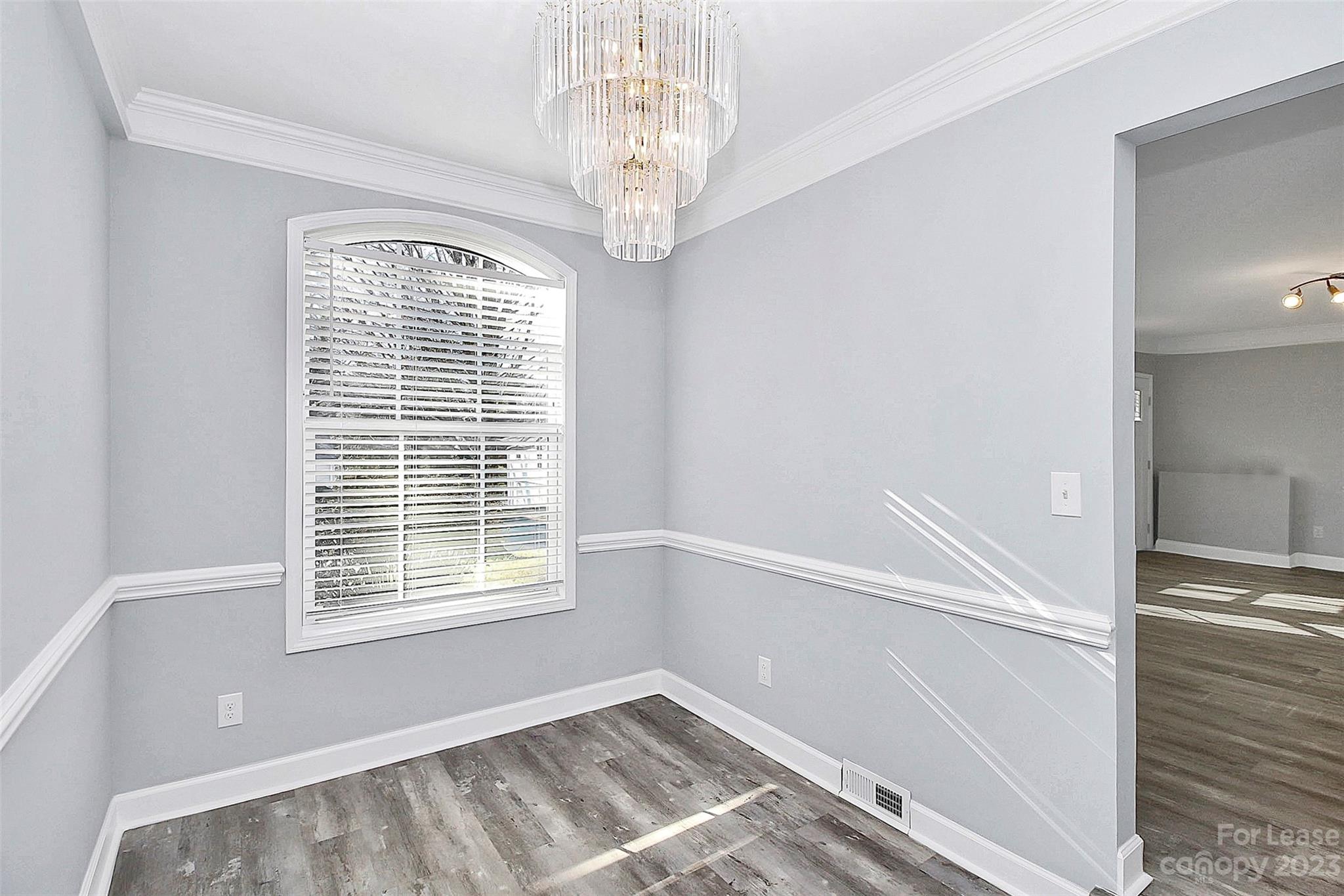 West Blvd - Residential Lease