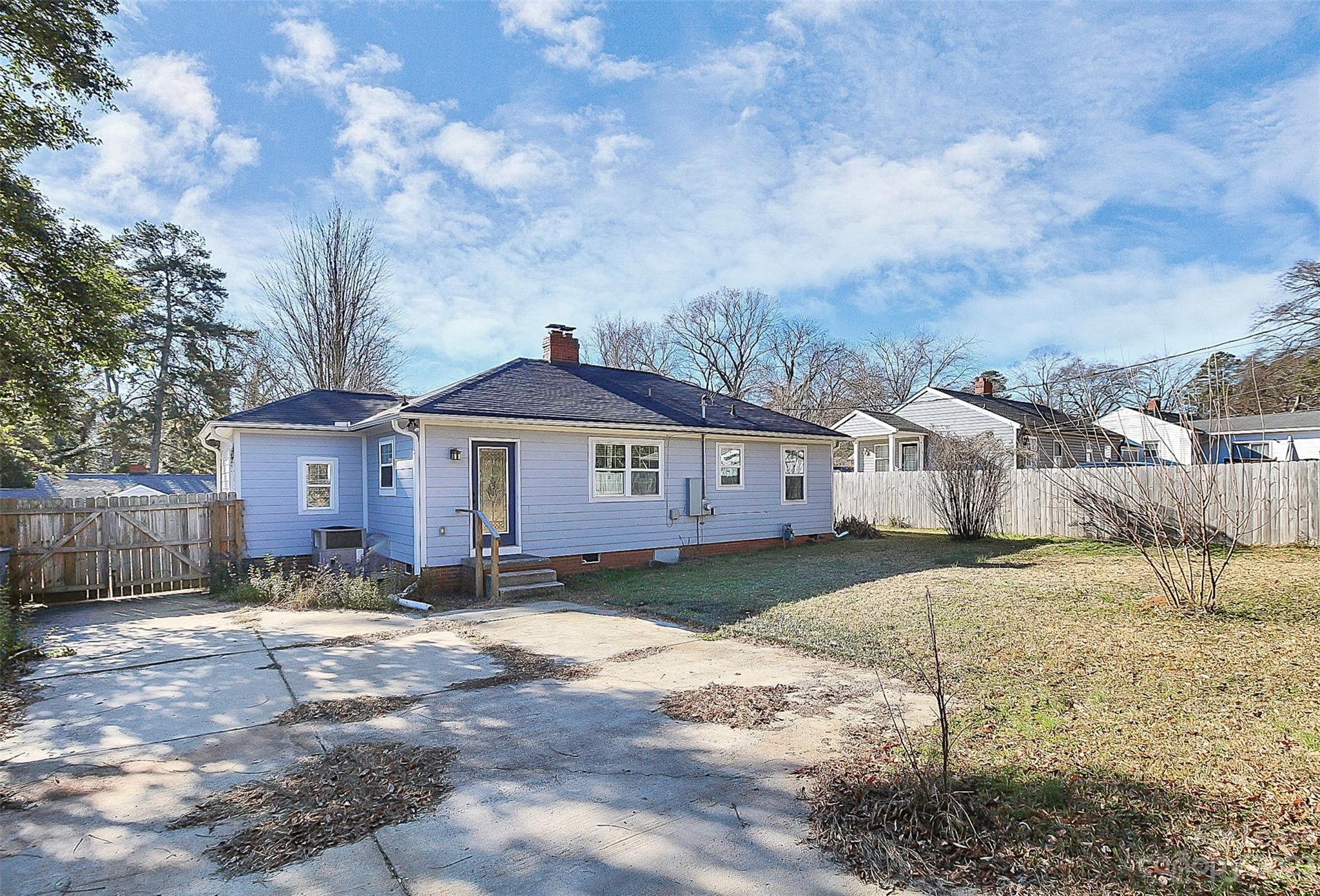 West Blvd - Residential Lease