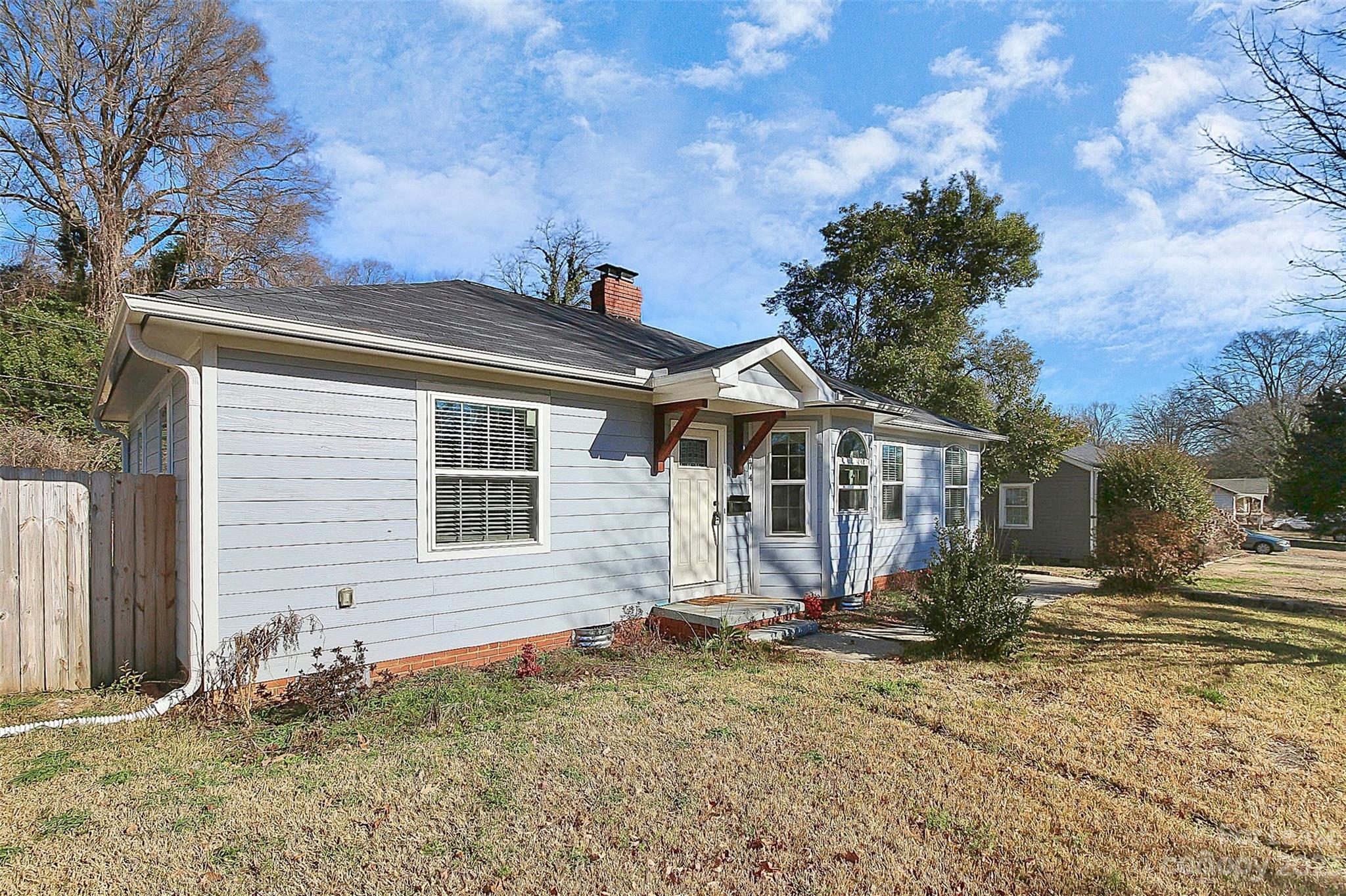 West Blvd - Residential Lease