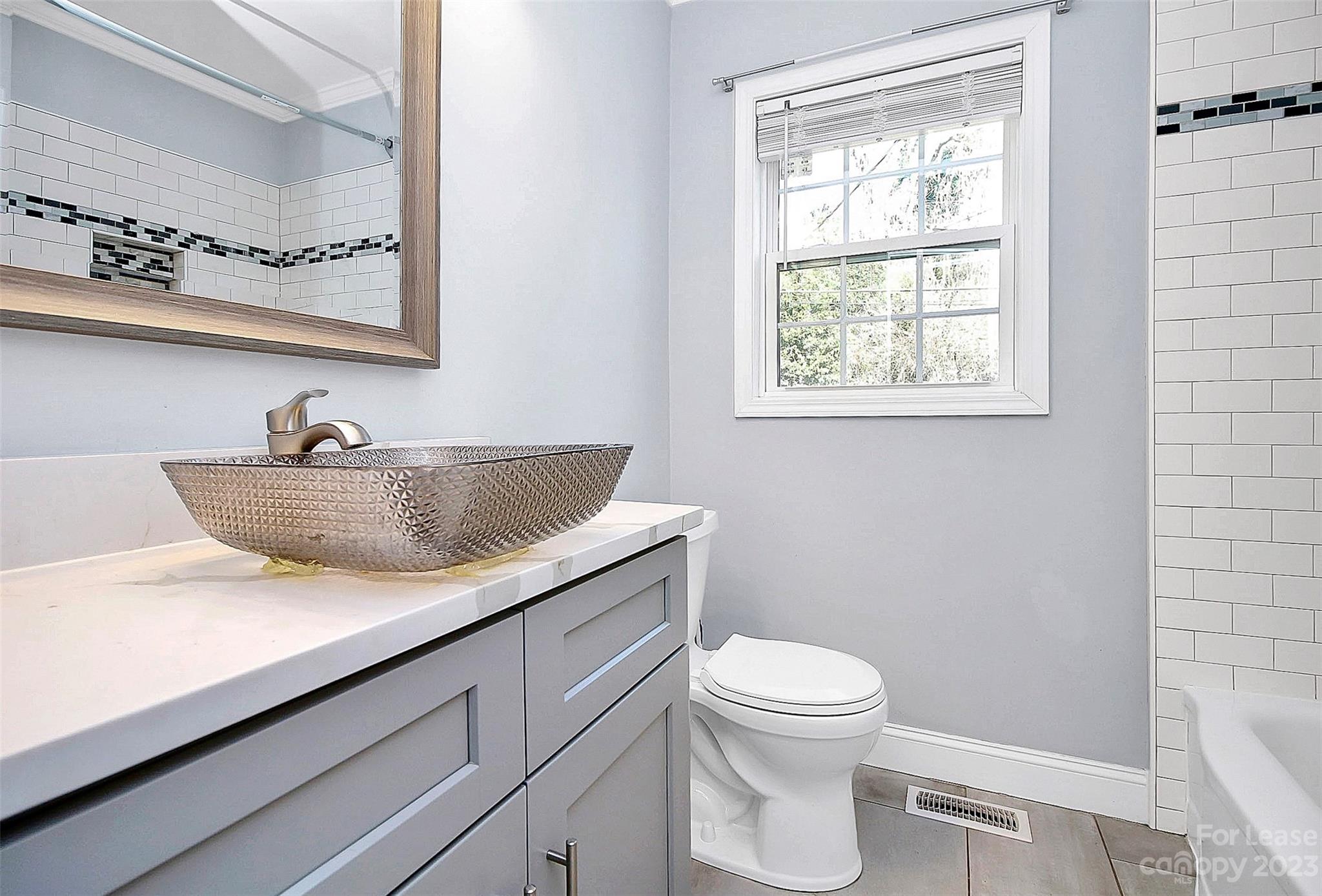 West Blvd - Residential Lease