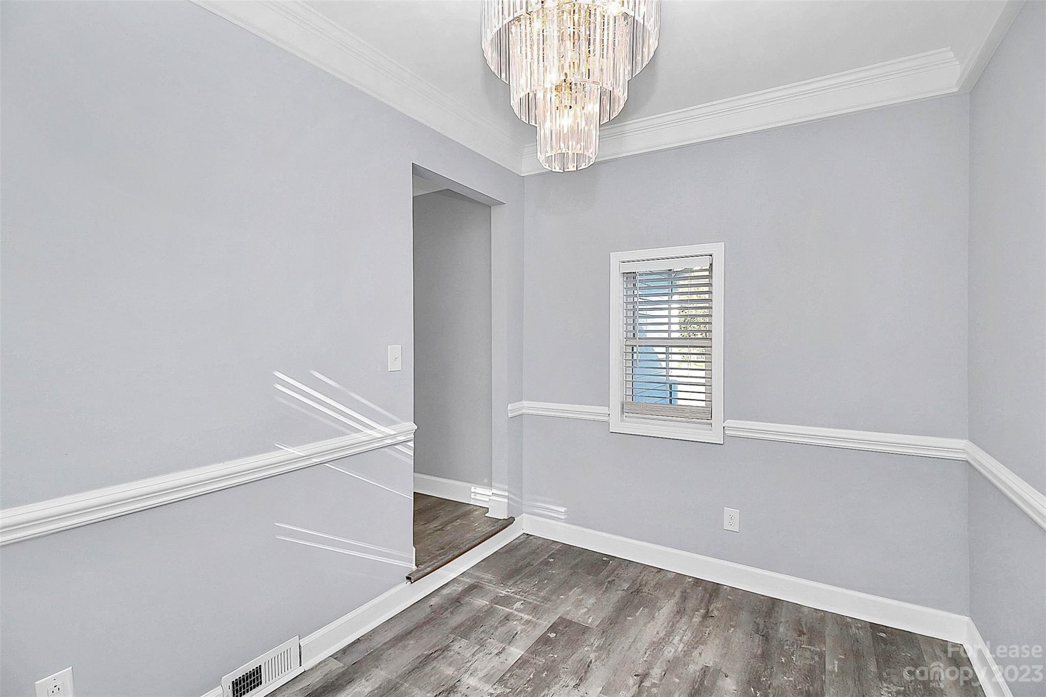 West Blvd - Residential Lease