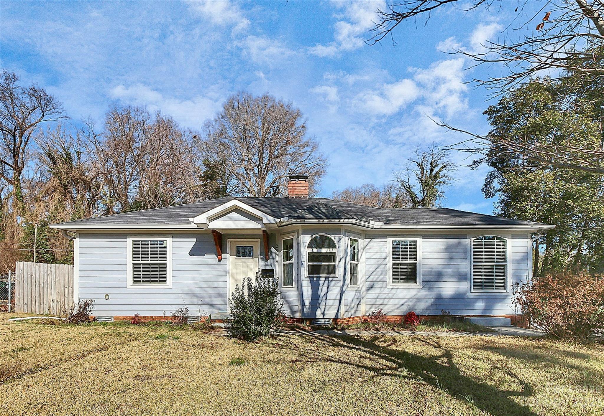 West Blvd - Residential Lease