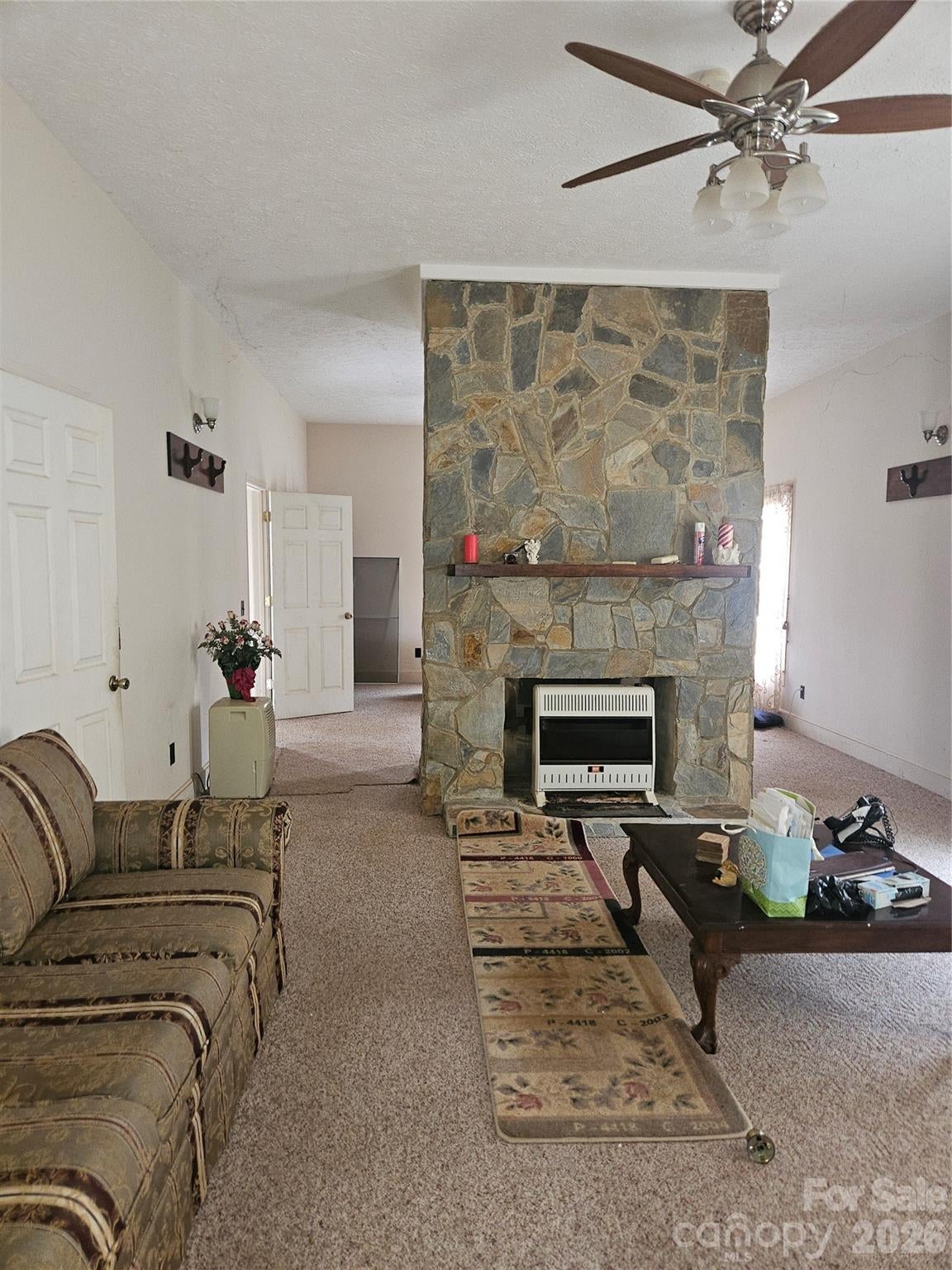 128 Brittany Lane